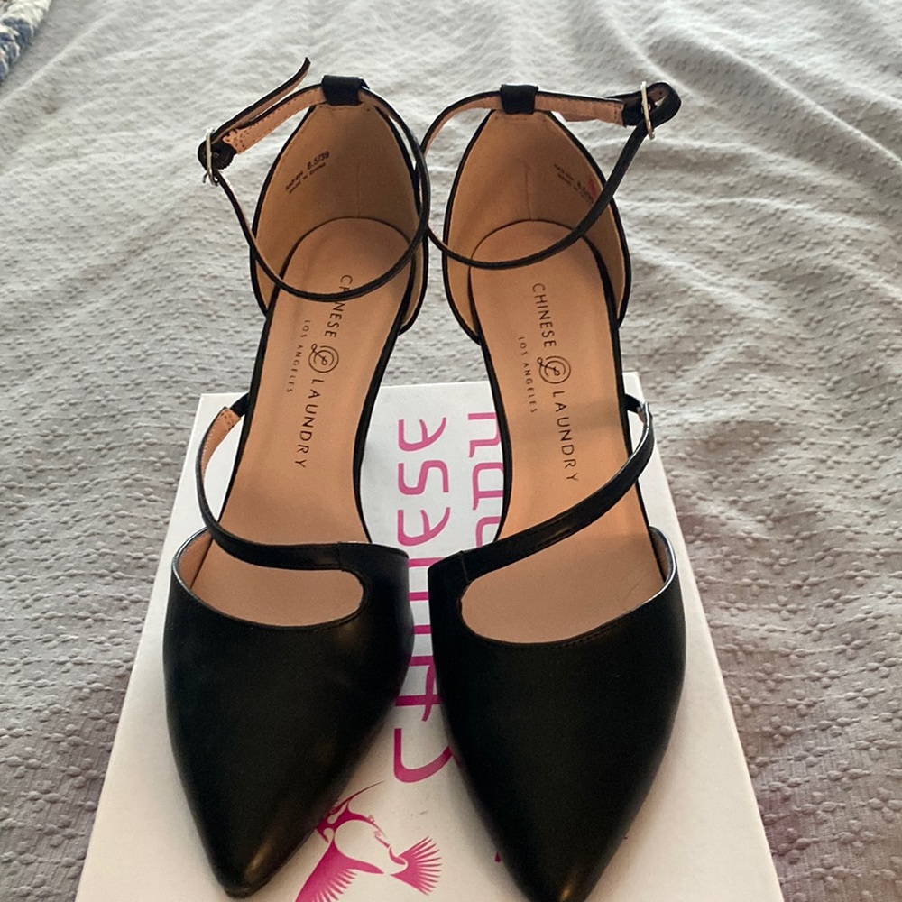Navy Heels